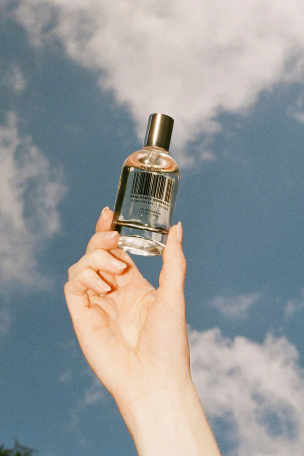 EAU DE PARFUM FRAGRANCE NO 1 TAUNT - Image 5